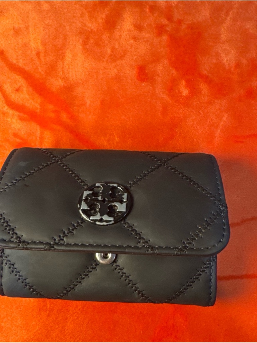 Tory Burch Black Quilted Women's Wallet with Decorative Medallion